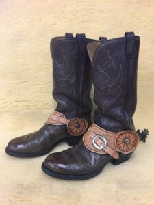 Spur Straps on boots